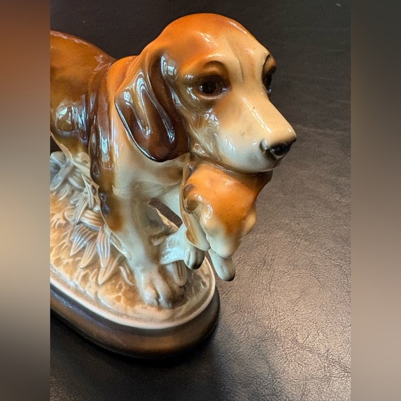 Vintage Porcelain Norleans Japan hunting dog with rabbit RARE find - Picture 2 of 8